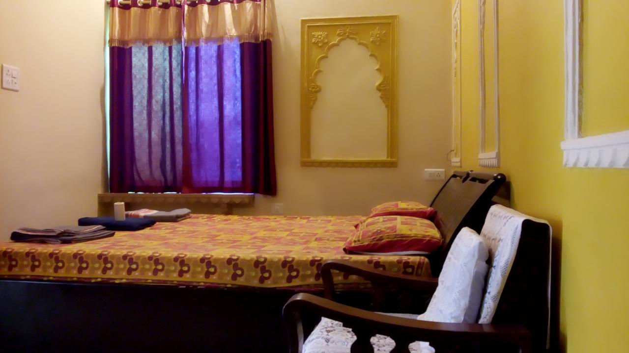 Shivam Tourist Guest House Bundi Bagian luar foto