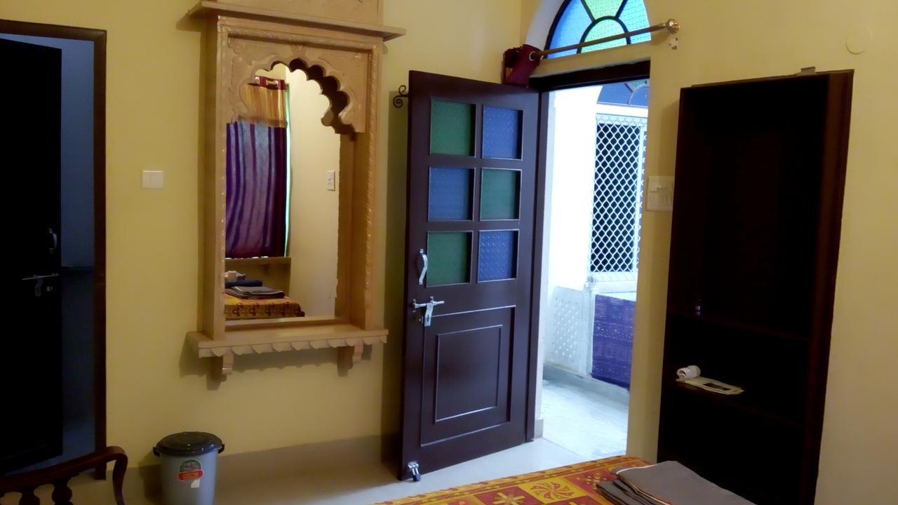 Shivam Tourist Guest House Bundi Bagian luar foto