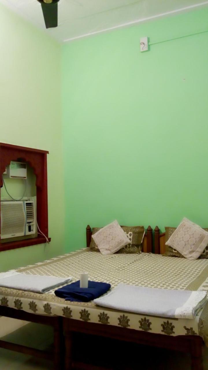 Shivam Tourist Guest House Bundi Bagian luar foto